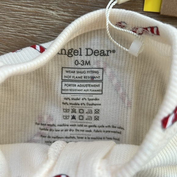 🎄 Angel Dear Modal Ribbed Footie Sleeper Candy Cane 3-6 months - Picture 4 of 5